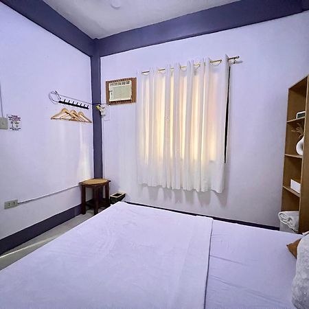 Eighty8 Tourist Inn Корон Екстер'єр фото